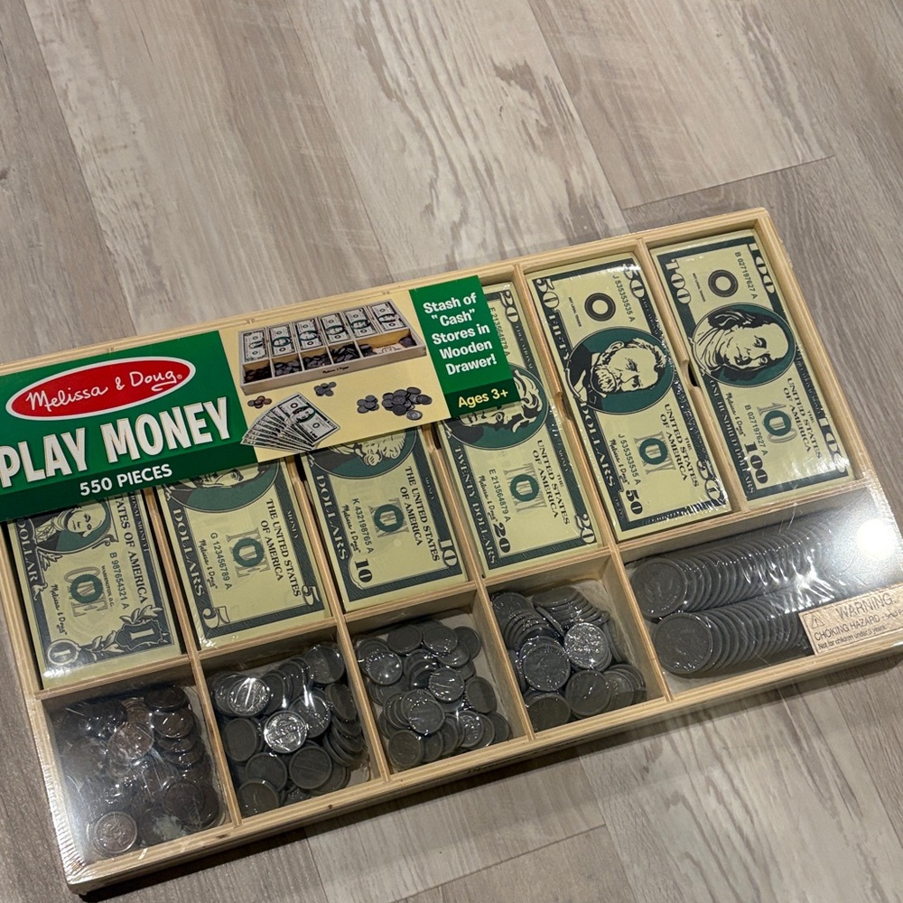 Melissa & Doug Play Money Cash Set with Coins
